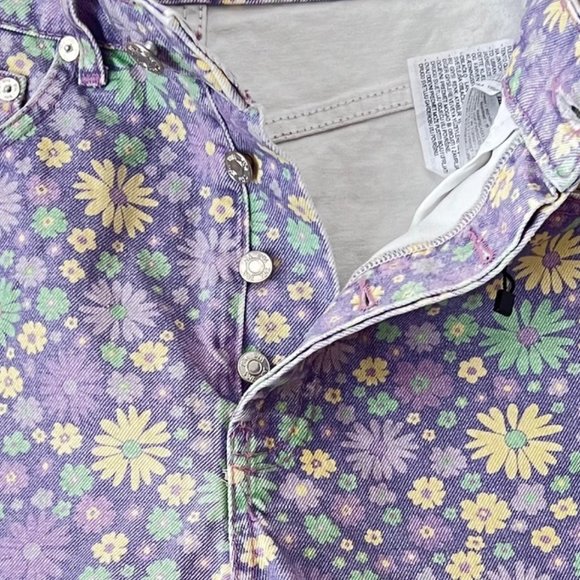 NEW! ZARA Floral High Waisted Denim 70s Shorts Lilac, Size US 04 (EU 36) - Picture 11 of 16